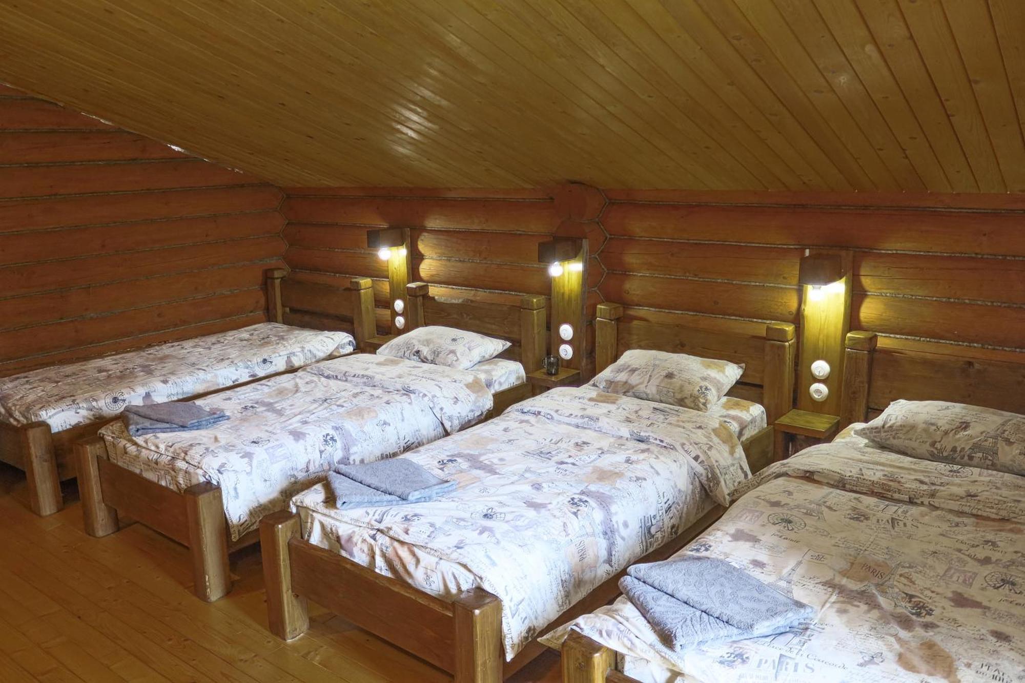 Сottage "Ksenija" Котедж "Ксенія" Skole Bagian luar foto