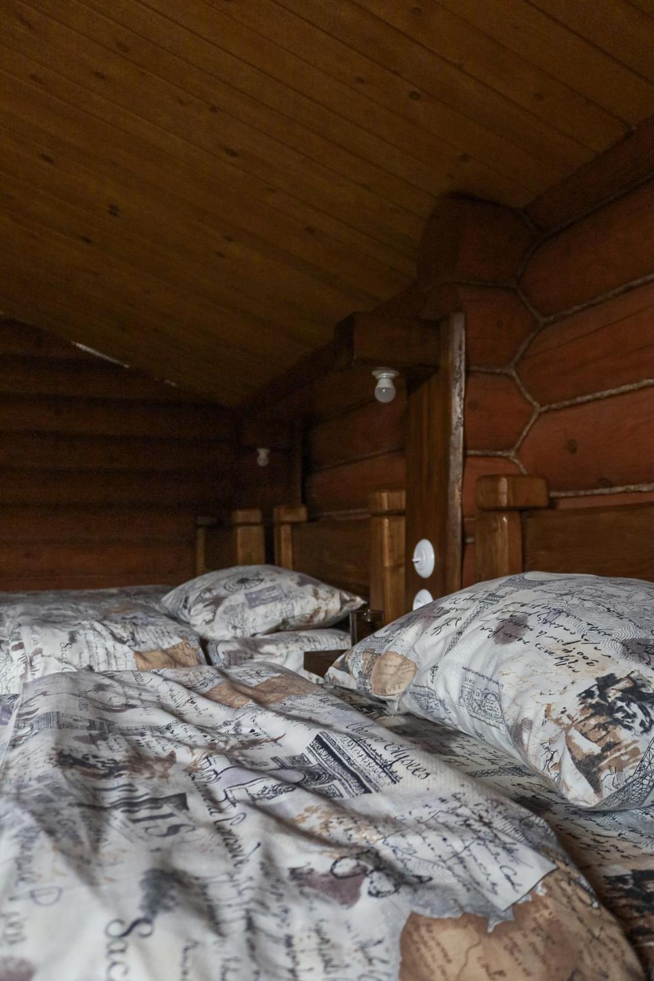 Сottage "Ksenija" Котедж "Ксенія" Skole Bagian luar foto