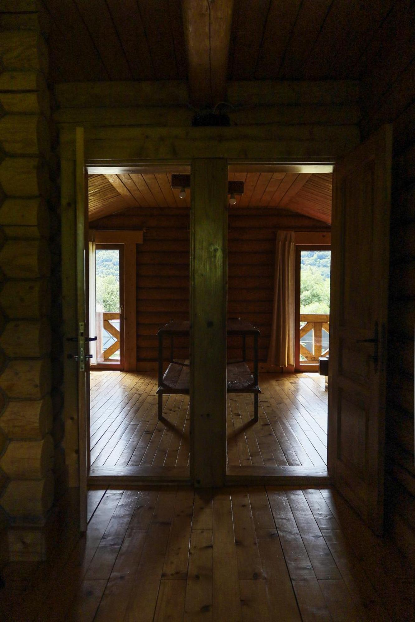 Сottage "Ksenija" Котедж "Ксенія" Skole Bagian luar foto