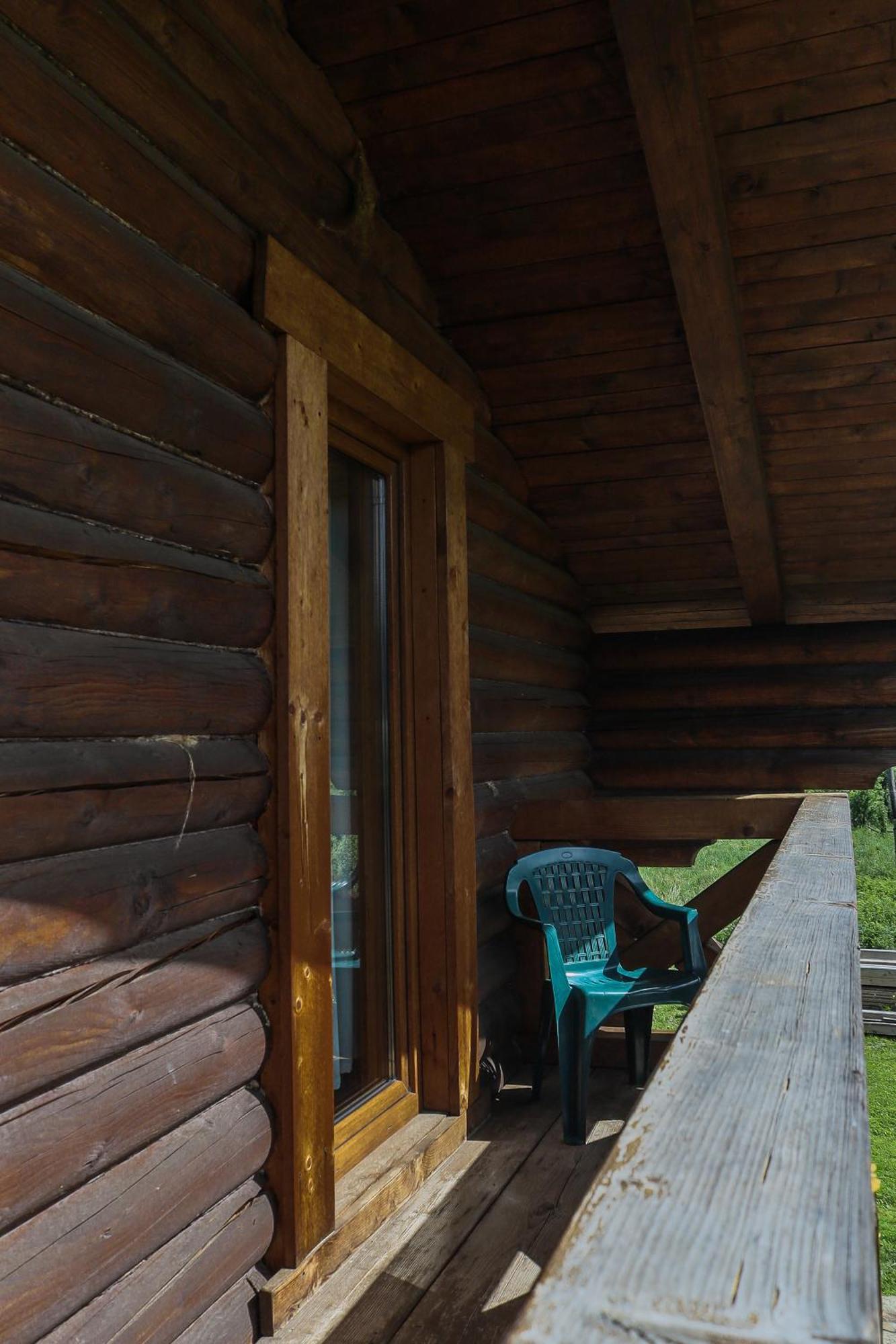 Сottage "Ksenija" Котедж "Ксенія" Skole Bagian luar foto